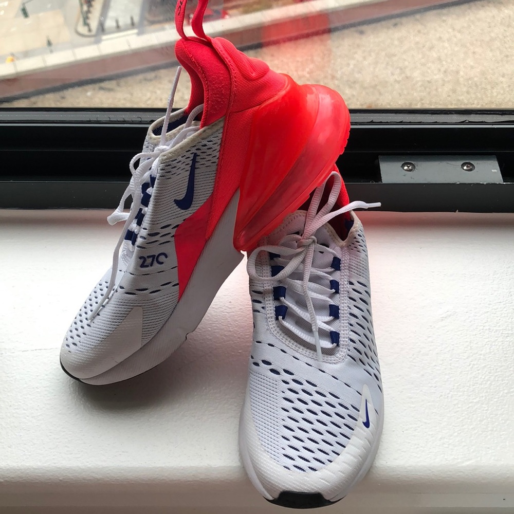 Nike AirMax Sneakers